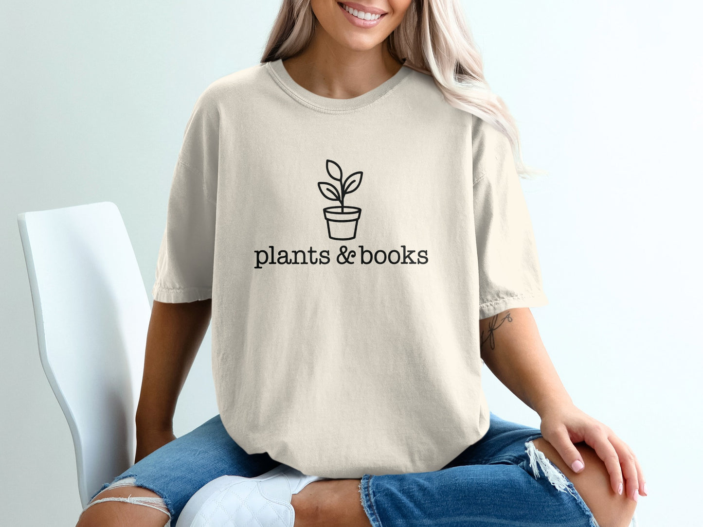 Plants and Books Graphic T-Shirt Casual Wear product type