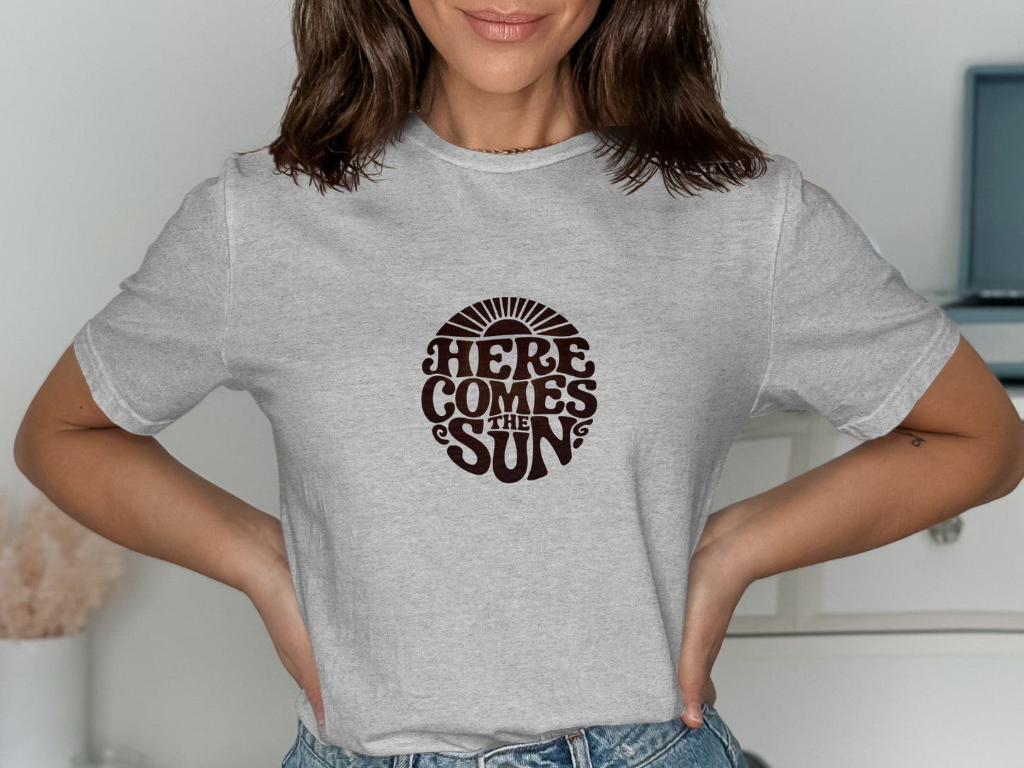 Here Comes The Sun Graphic T-Shirt product