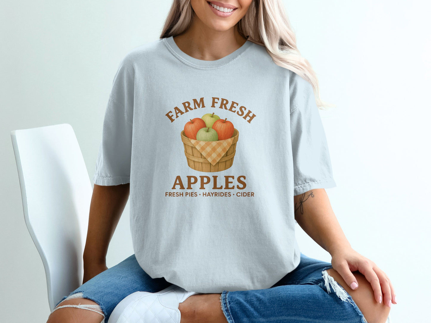 Farm Fresh Apples Graphic Tee Casual Wear product type