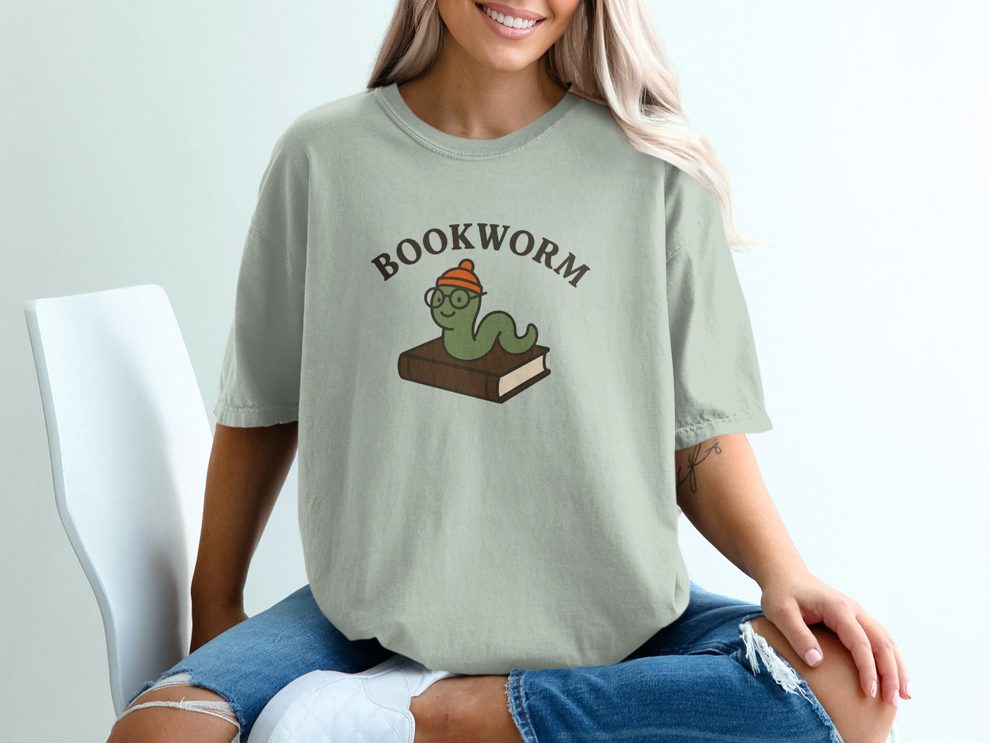 Bookworm Printed Graphic Casual T-Shirt product type