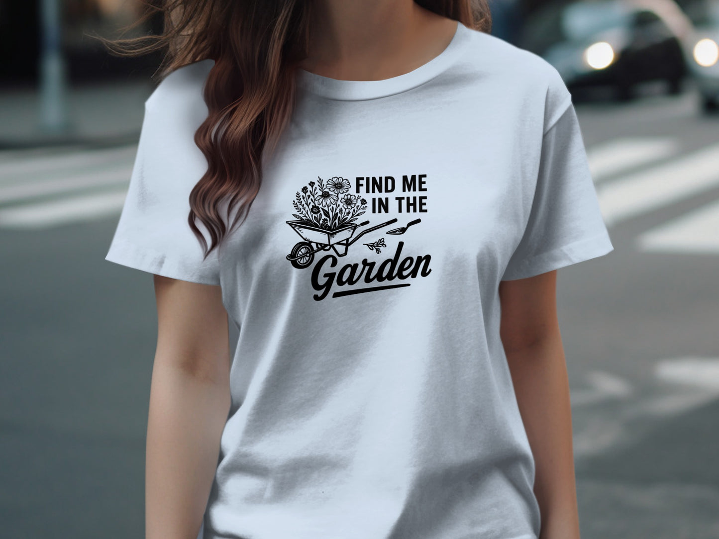 Find Me In The Garden Graphic T-shirt Product