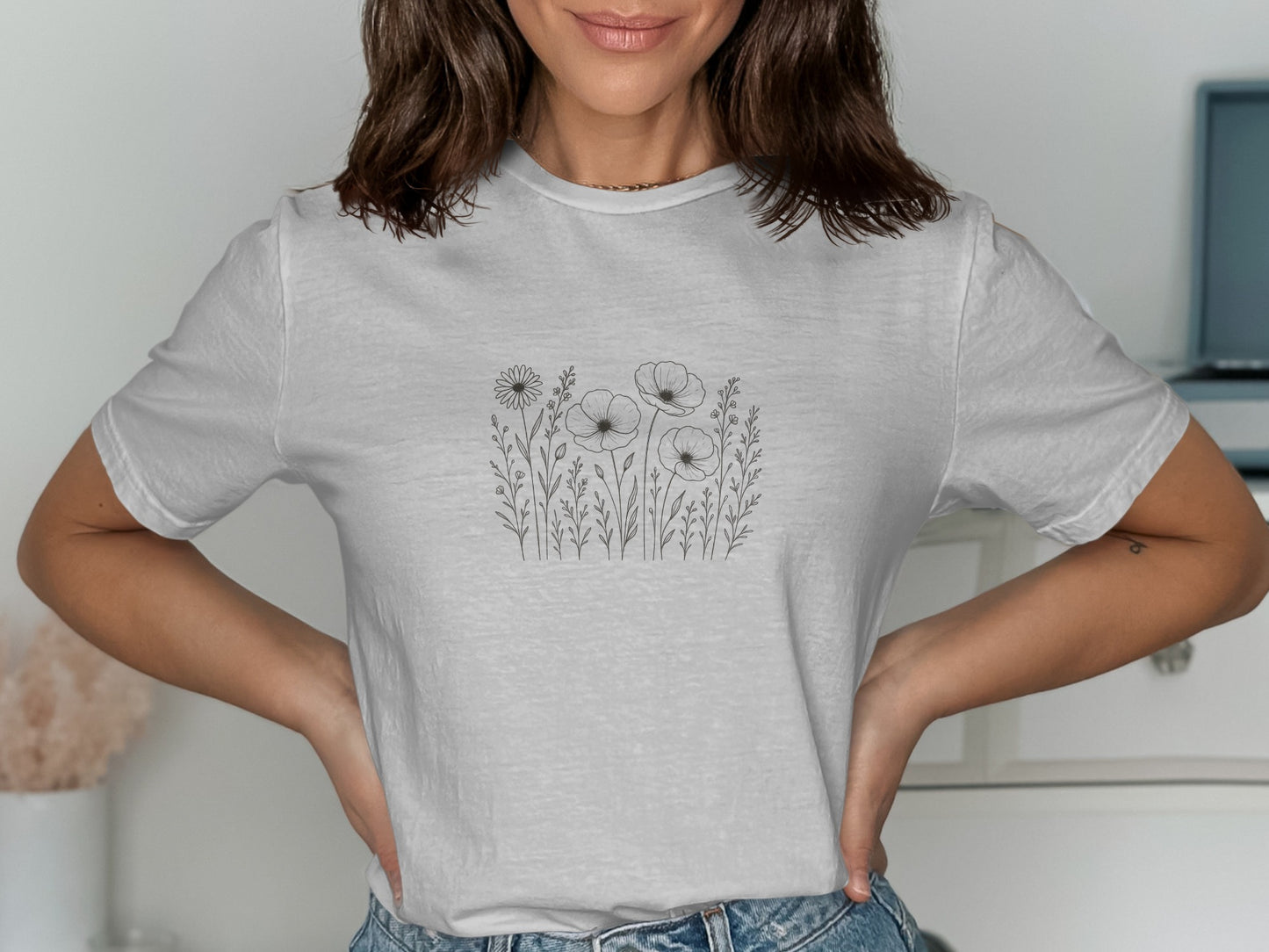 Floral Design Casual Gray T-shirt Comfortable Top product type
