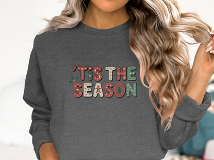 'Tis the Season Graphic Sweatshirt