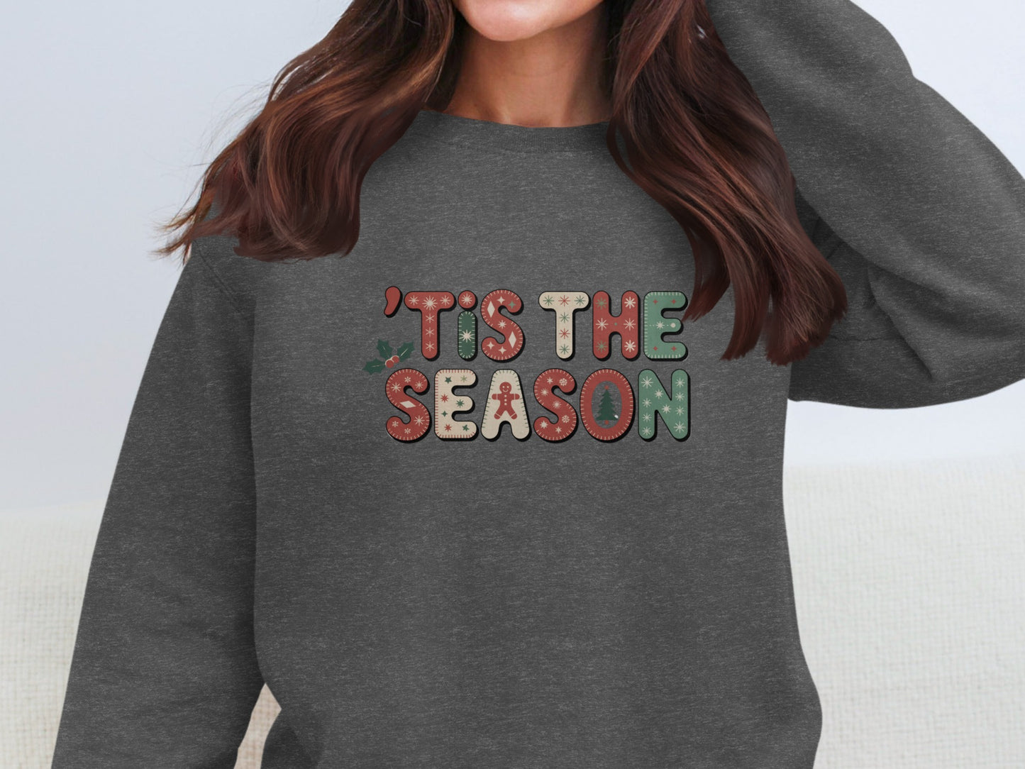 Festive 'Tis The Season Sweatshirt for Holiday Cheer