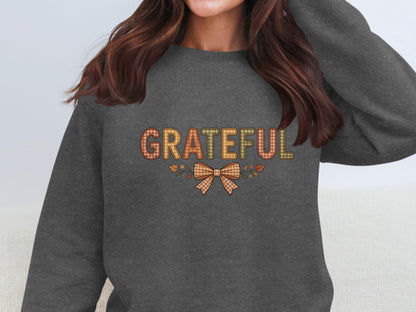 Grateful Fall Themed Graphic Crewneck Sweatshirt