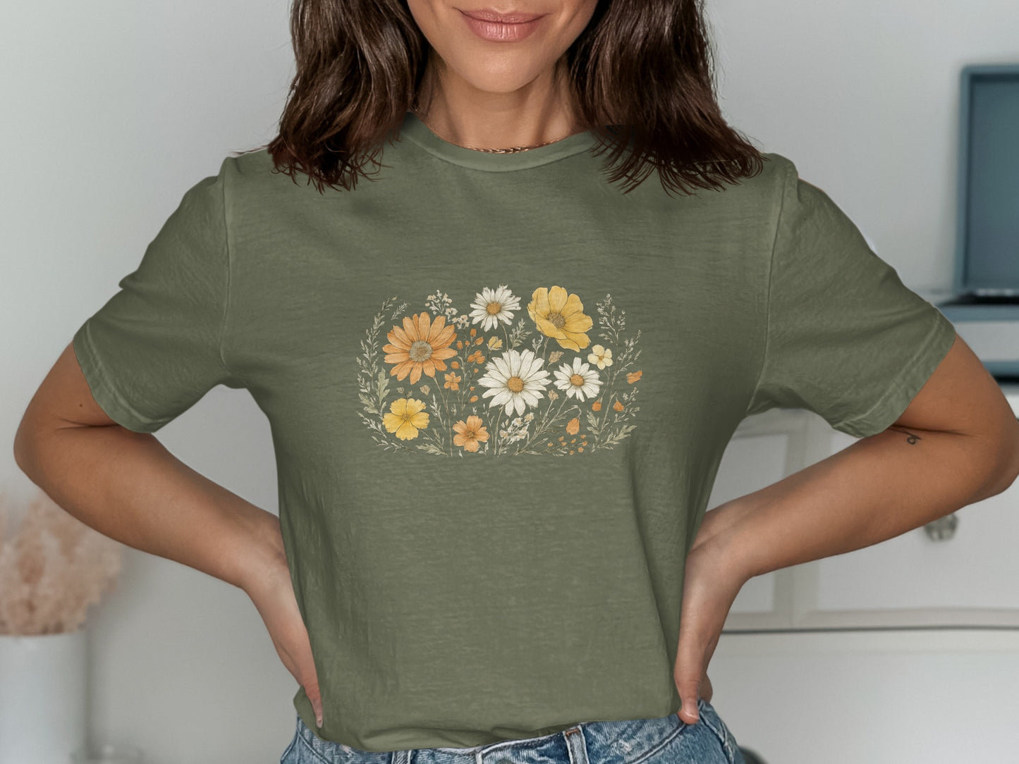 Floral Graphic Tee with Daisy Design Shirt product type