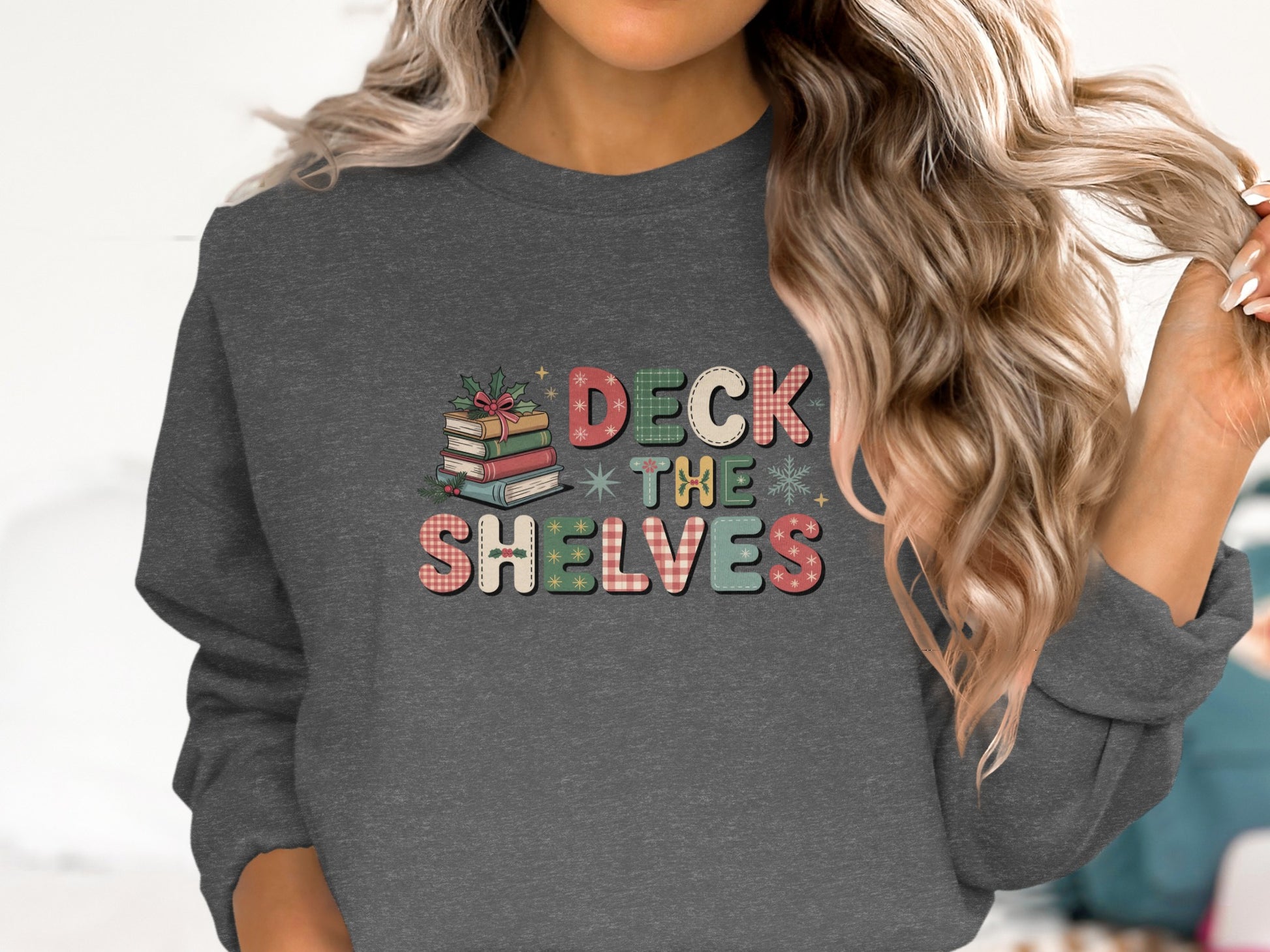 Deck the Shelves Graphic Sweatshirt Fashion Top