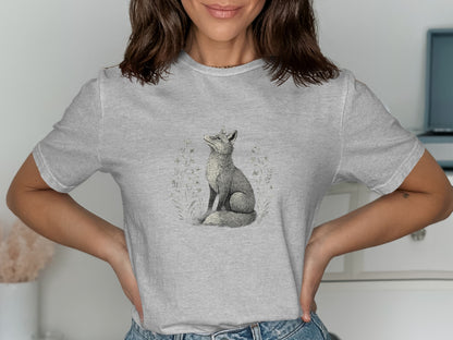 Charming Fox Design on Gray Casual T-shirt product type
