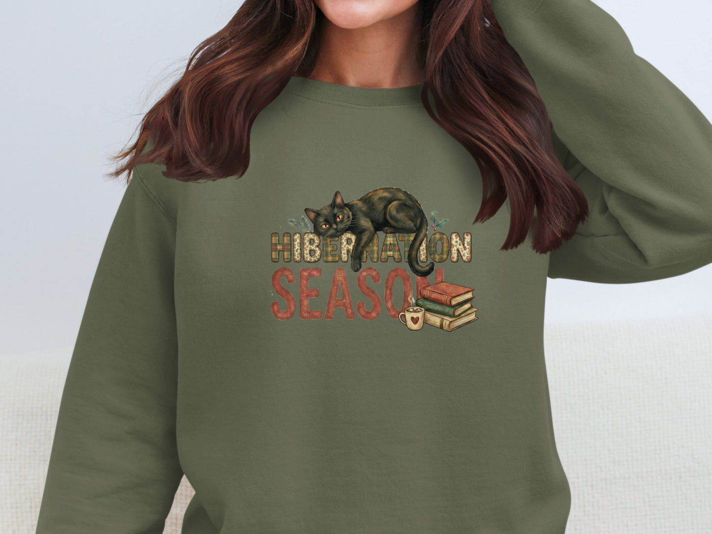 Hibernation Season Graphic Sweatshirt for Cozy Comfort