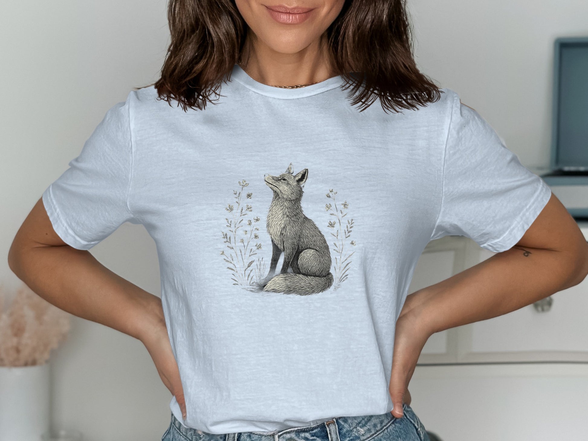Charming Fox and Floral Pattern Graphic T-shirt product