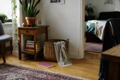 3 Earthy Textures That Make an Apartment Feel Like Home