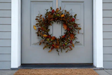 Fall Berry Wreath: Buy One That Reads From the Street